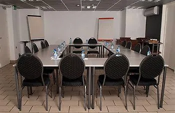 Logis Hotel, Le Relais De 萨瑟纳日