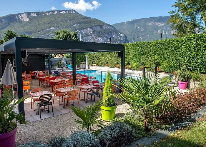 Logis Hotel, Le Relais De Sassenage