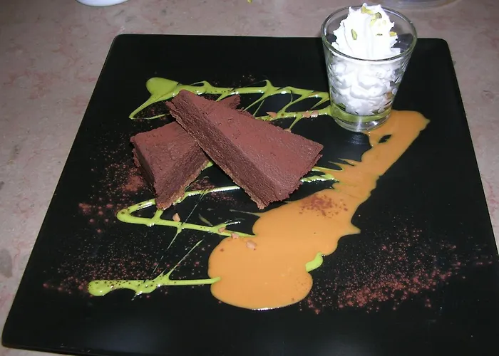 Hotel Logis Le Relais De Sassenage