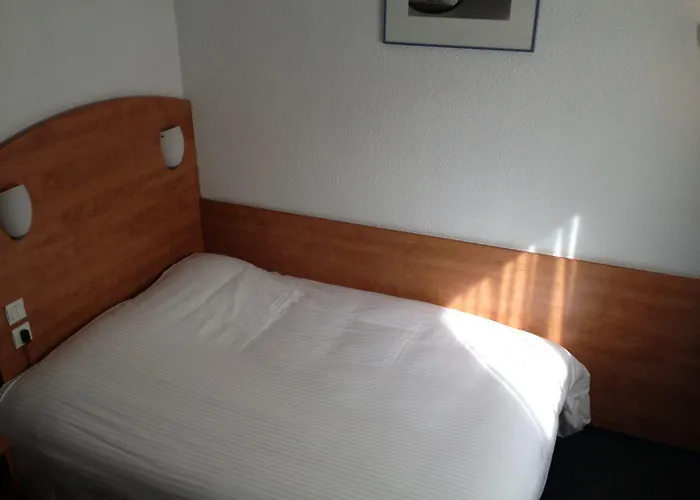 Hotel Logis Le Relais De 3*