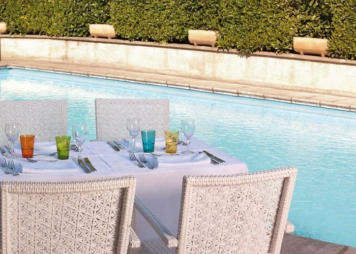 Hotel Logis Le Relais De