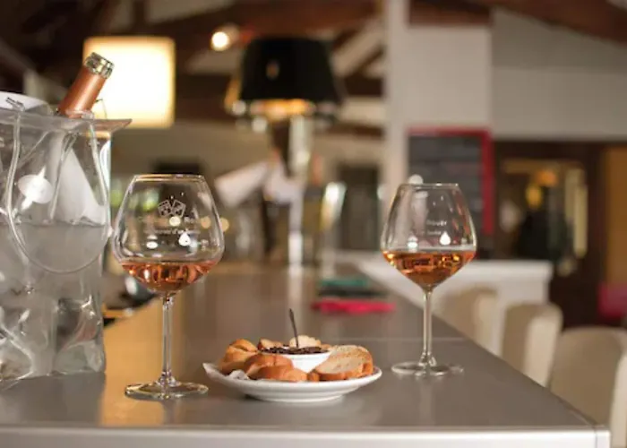 Logis Hotel, Le Relais De Sassenage Sassenage