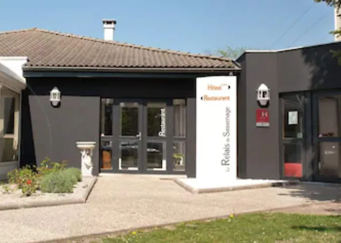 Hotel Logis Le Relais De Sassenage