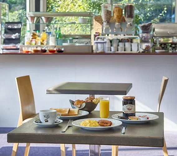 Logis Hotel, Le Relais De Sassenage 3*