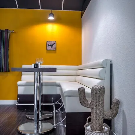 Logis Hotel, Le Relais De 3* Sassenage