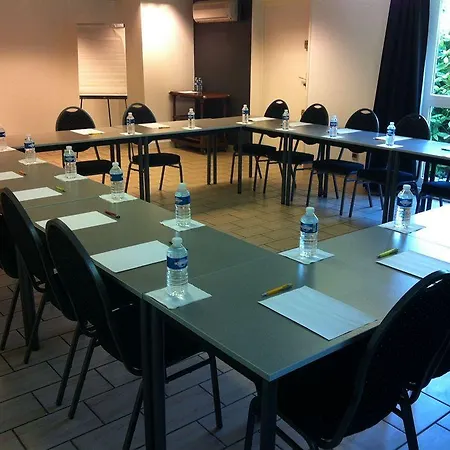 Logis Le Relais De Hotel