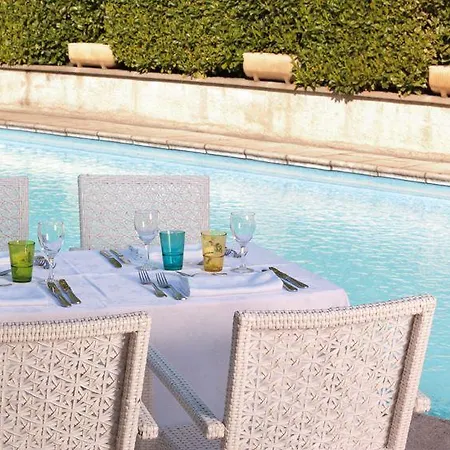 Hotel Logis Hotel, Le Relais De
