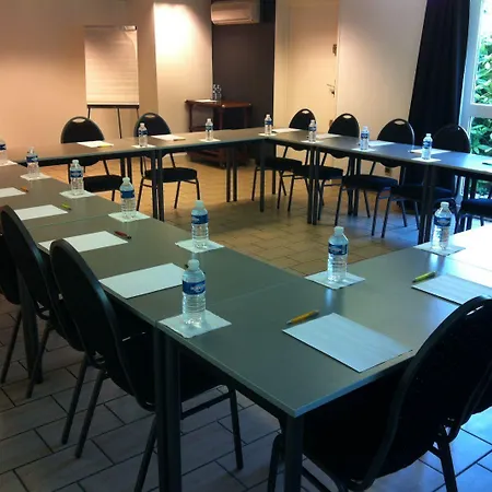 Logis Hotel, Le Relais De 3* Sassenage