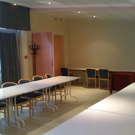 Logis Hotel, Le Relais De فندق Sassenage