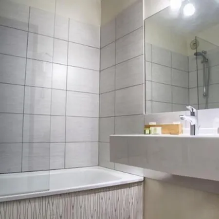 Hotel Logis Hotel, Le Relais De Sassenage