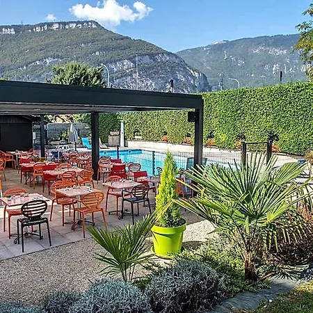 Hotel Logis Hotel, Le Relais De
