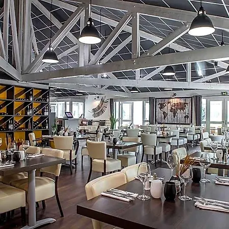 Hotel Logis Hotel, Le Relais De Sassenage