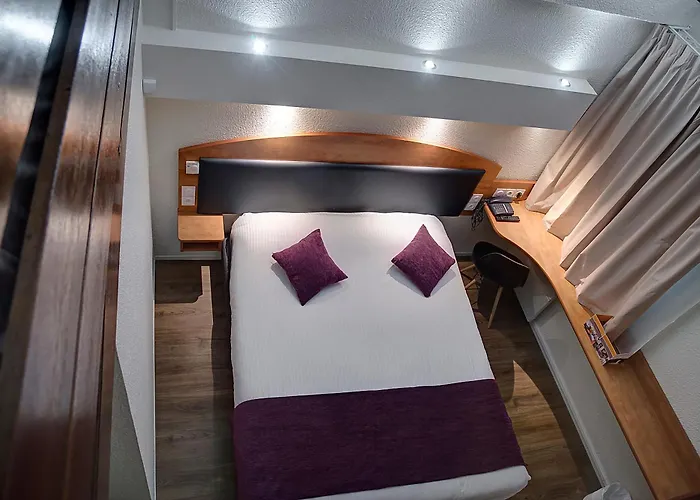 Logis Le Relais De Hotel 3*